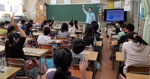 【教育】②横浜市立本宿小学校出前授業_11月27日.jpg